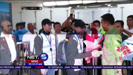 Juara Ganda All England Disambut Saat Tiba di Tanah Air - NET5