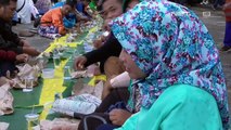 Makan Saprahan, Tradisi Makan Bersama Masyarakat Pontianak yang Unik - NET5