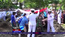 Jenazah Korban Heli Jatuh BASARNAS Dimakamkan - NET24