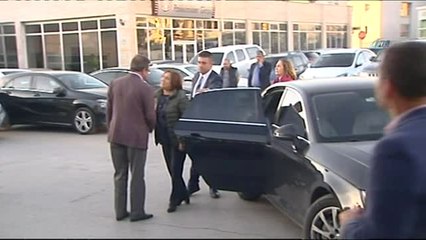 Selvi Kılıçdaroğlu Deniz Baykal'ı Ziyaret Etti