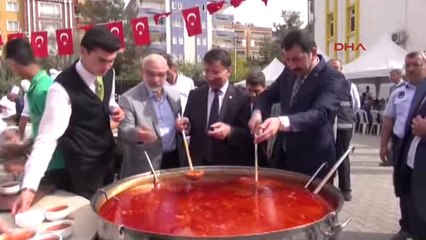 Şanlıurfa'da 5 Bin Kişiye Kuru Fasulye ve Pilav