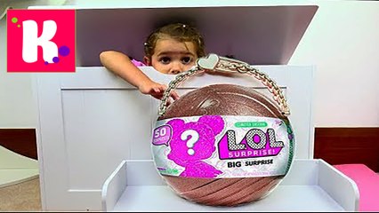 Bad Kids Steals Giant LOL Вредный Ребенок крадет ЛОЛ Открывает ИГРУШКИ куклы Big Doll Surprise Ball