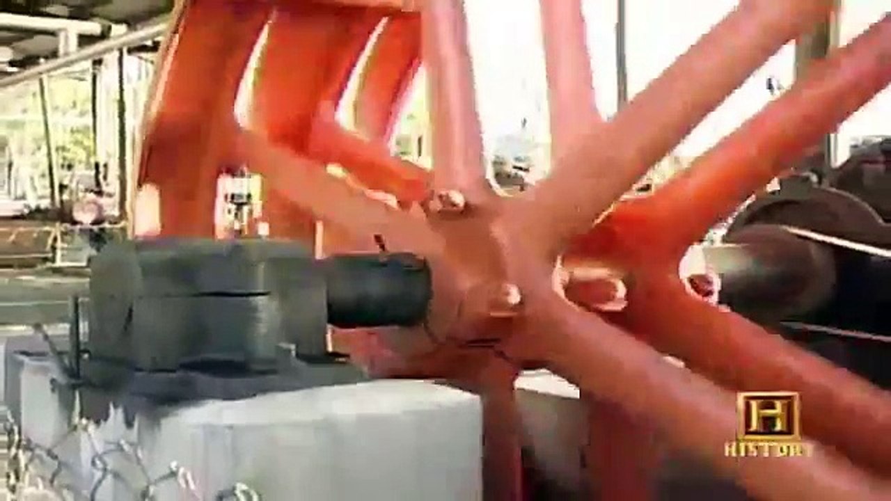 Massive and powerfull Car Engines HD documentary