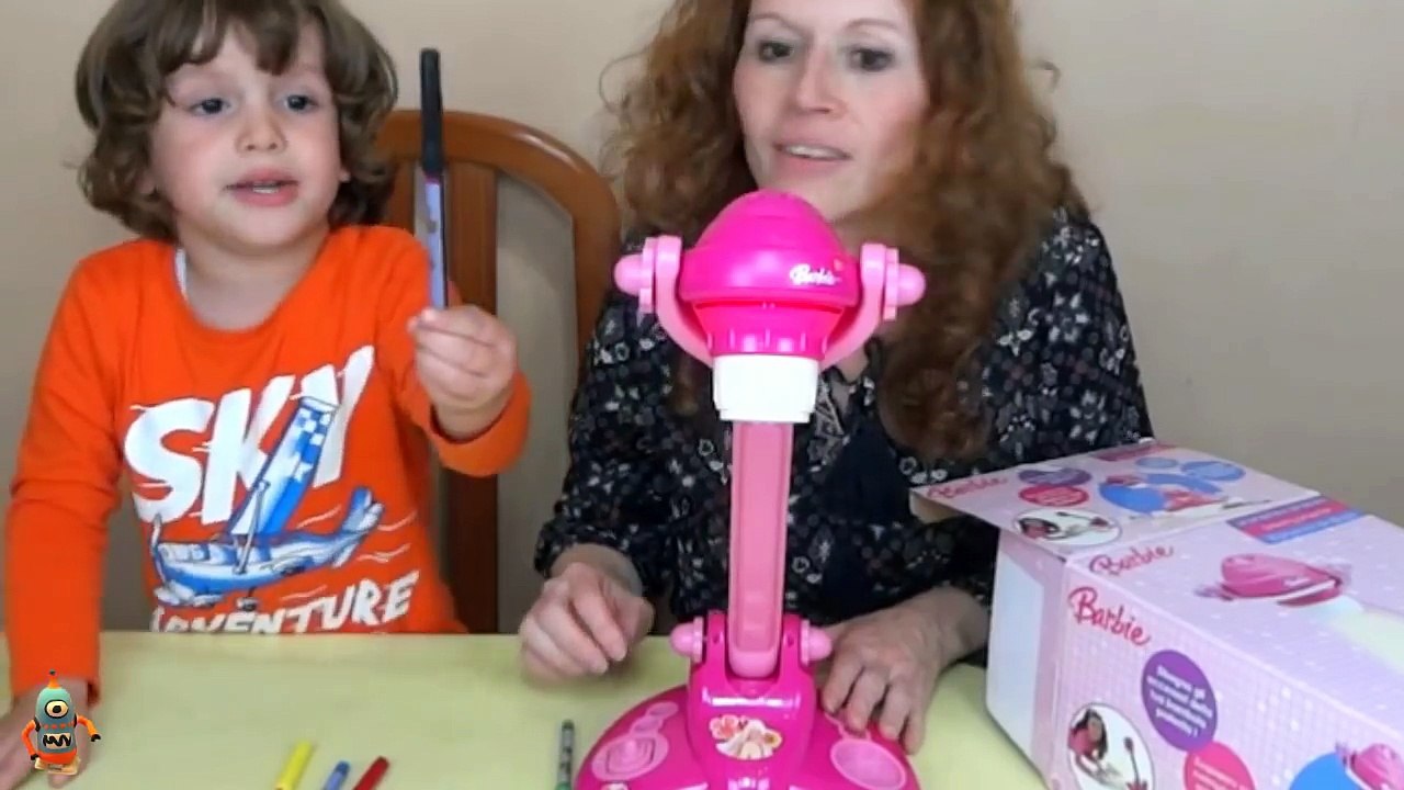 El proyector de BARBIE