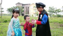 Joker kidnap Spiderman crocodile Bite into butt Elsa Superman is Police arrest Joker Superhero funny