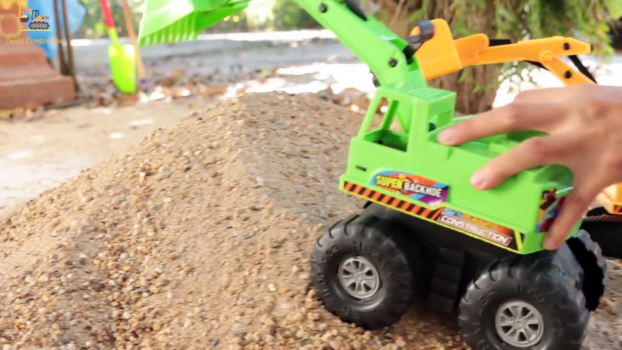 Construction Vehicle Excavator&Truck ของเล่นรถแม็คโครตักทราย รถบรรทุก รถตักดิน รถดั้ม รถบดดิน รถเกรด
