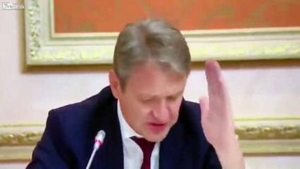 Putin bursts into laughter after ‘pork exports to Indonesia’ gaffe