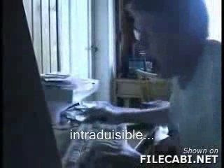 Un Jeune allemand en colère contre son ordi (VOSTFR)