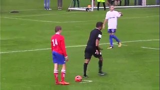 Crazy Norwegian Ref Decides Where The Wall Should Be In U-14 Match!
