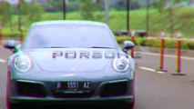 Mencoba Fitur Ganas New Porsche 911 Carrera