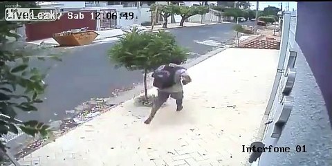 Thug got shot 4 times by on duty cops, fall into coma