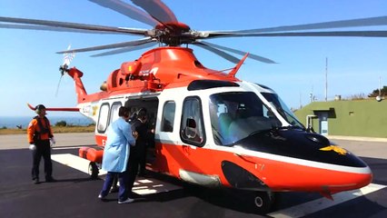 인천 덕적도에서 70대 백혈병 할머니 헬기 이송 / YTN