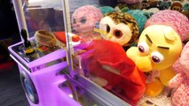 One of the most rigged Five Nights At Freddys E-Claw machines ever!