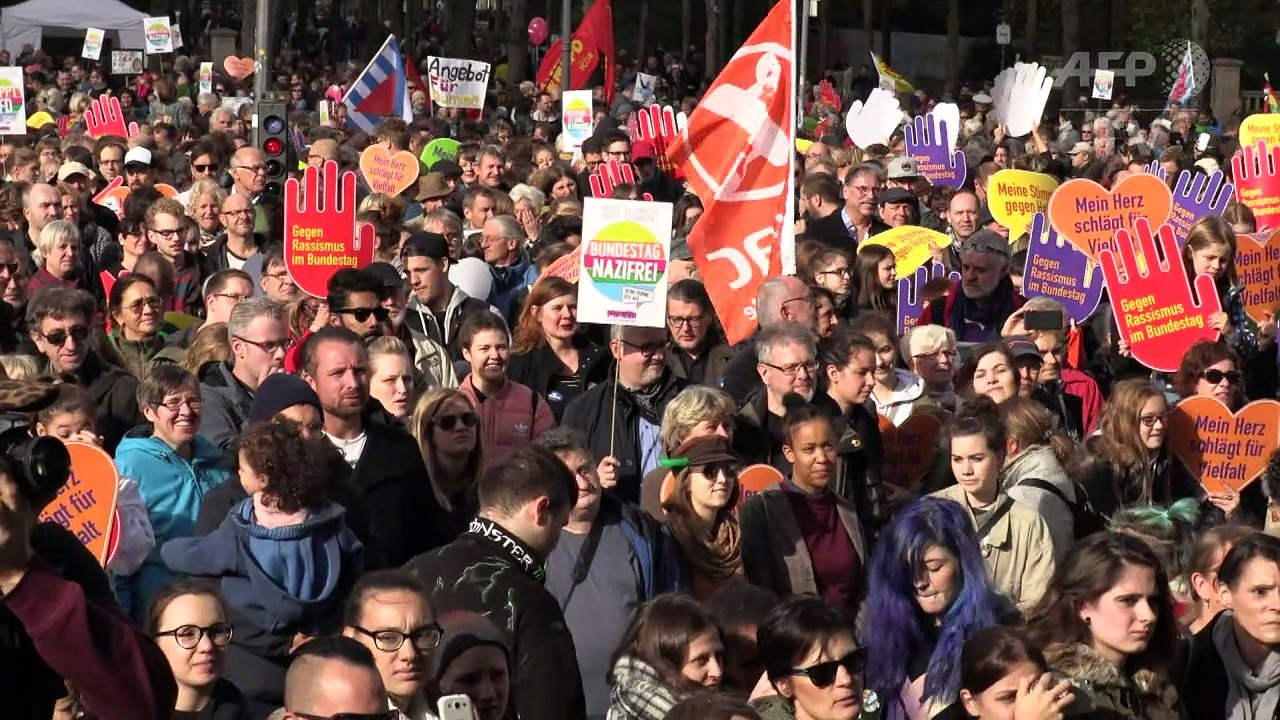 Tausende Teilnehmer bei Anti-AfD-Demonstration in Berlin