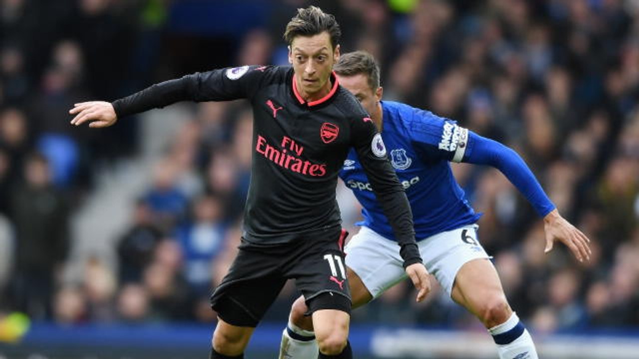 Ozil is exceptional, but Arsenal can replace him - Wenger