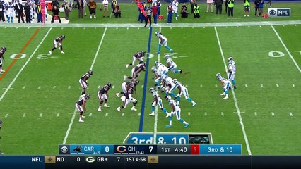 Akiem Hicks closes pocket, sacks Newton
