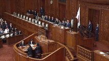 الائتلاف الحاكم باليابان يحتفظ بأغلبية مقاعد البرلمان
