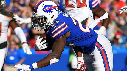 LeSean McCoy's slick TD cuts Bills deficit to one point