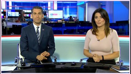 Natalie Sawyer - Busty & Slight Pokies