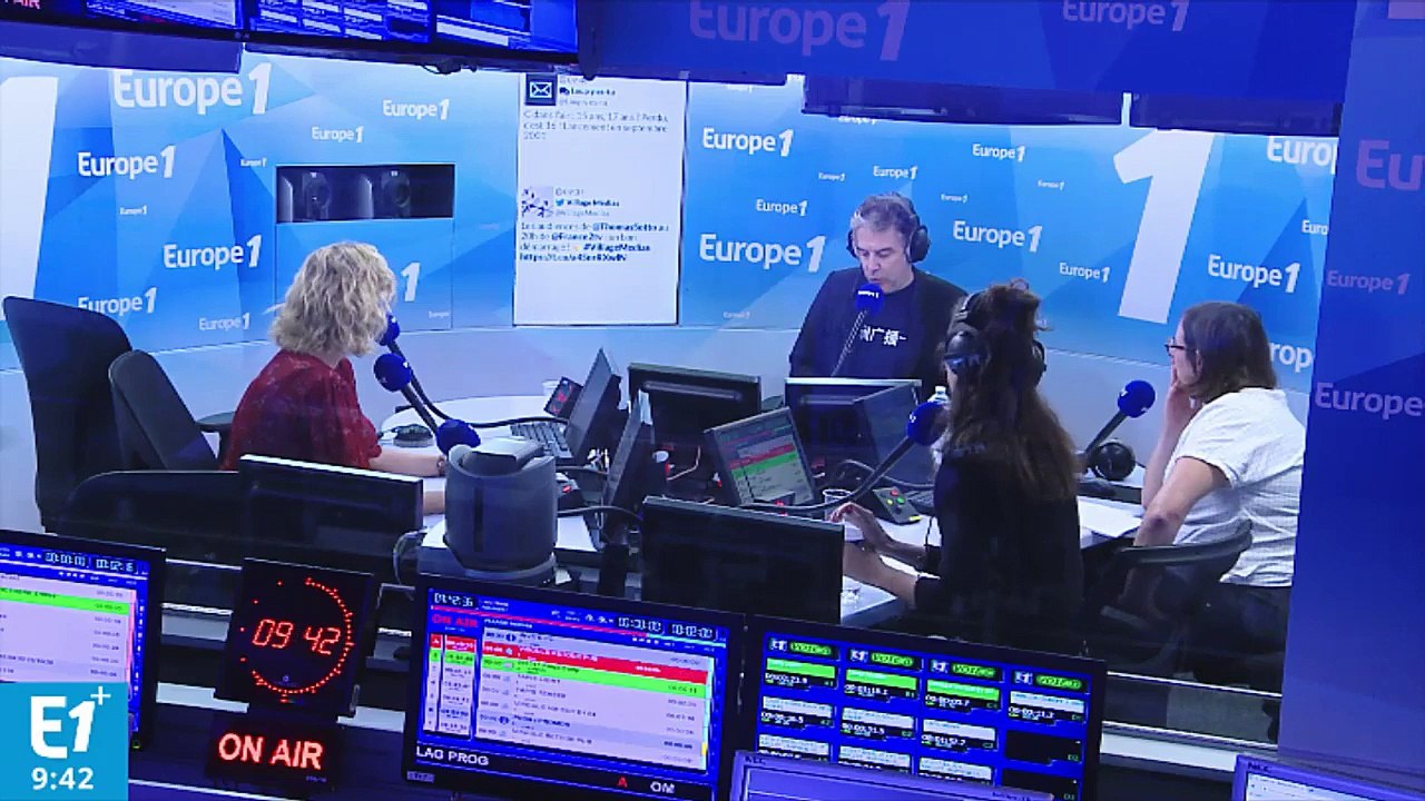 Caroline Roux : "Après une année électorale, on a un vertige, un baby blues"