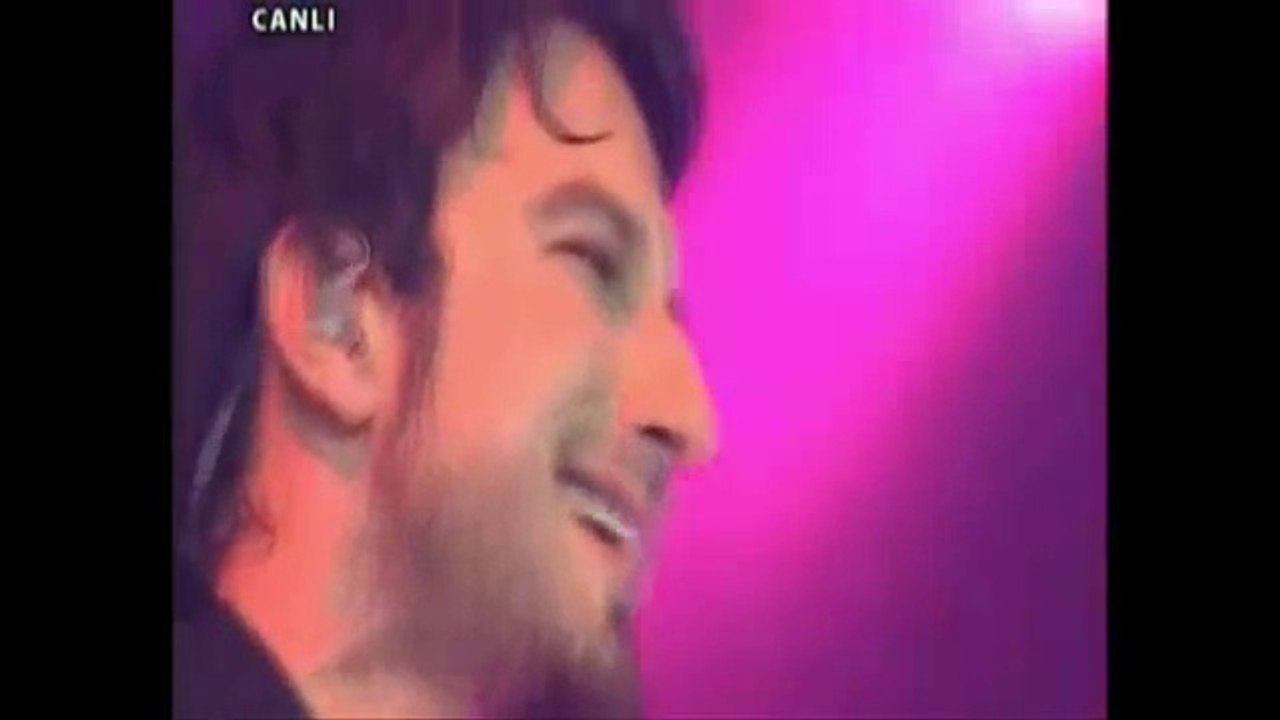 Tarkan Arada Bir TRT Avaz TV Gala Performansi 21 03 2009
