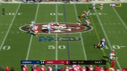 Dez Bryant drags defender downfield on 27-yard catch