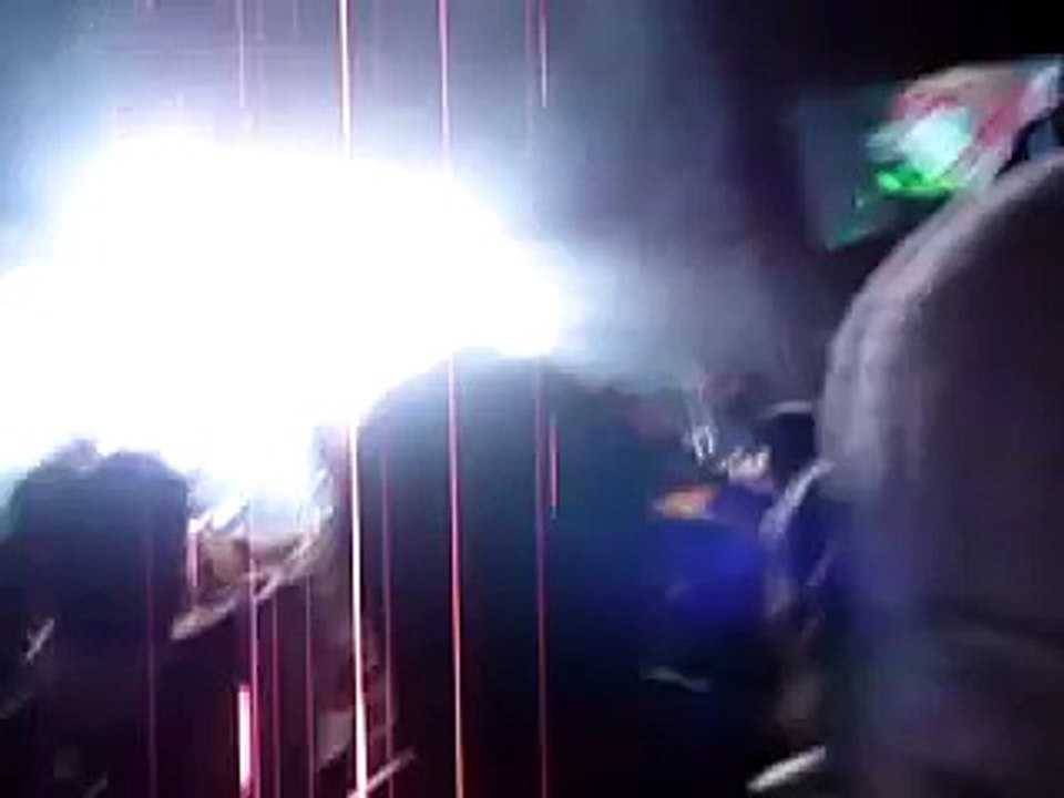 Muse - New Born, Naeba Ski Resort, Fuji Rock Festival, Yuzawa-machi, Japan  7/27/2007