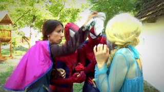 Frozen Elsa Has a Big Eyes vs Spiderman vs Joker vs Maleficent Superhero Movie