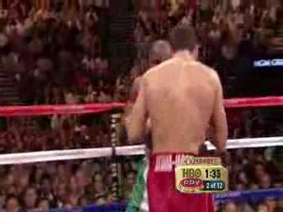 Floyd Mayweather  vs oscar de la hoya 2/6