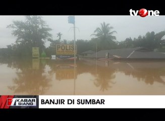 Detik-detik Banjir Capai Dua Meter di Kota Lima Puluh