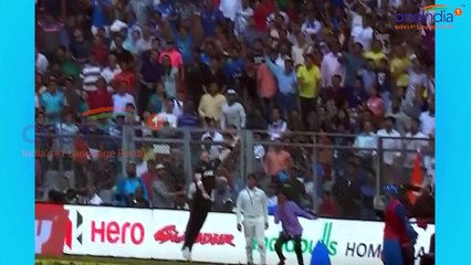 India vs NZ 1st ODI : Virat Kohli bow down in front of Bhuvneshwar Kumar | Oneindia News