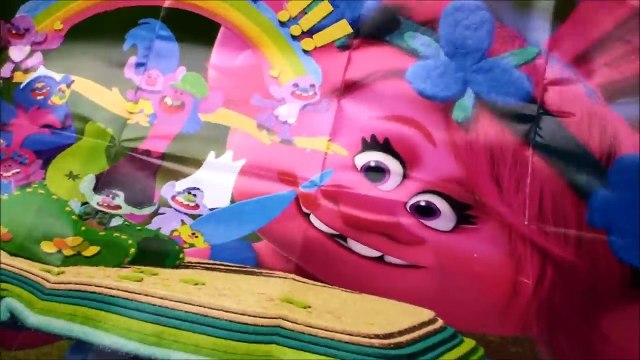 Dreamworks Trolls Surprise Toys Blind Bag Series 4 Chupa Chups Lollipop Chocolate Egg Dog Tags Tin