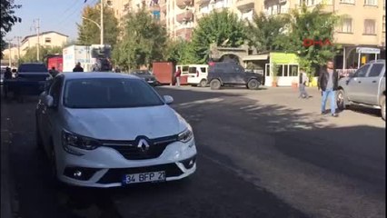 Diyarbakır'da Silahlı Saldırıya Uğrayan Uzman Çavuş Ağır Yaralandı