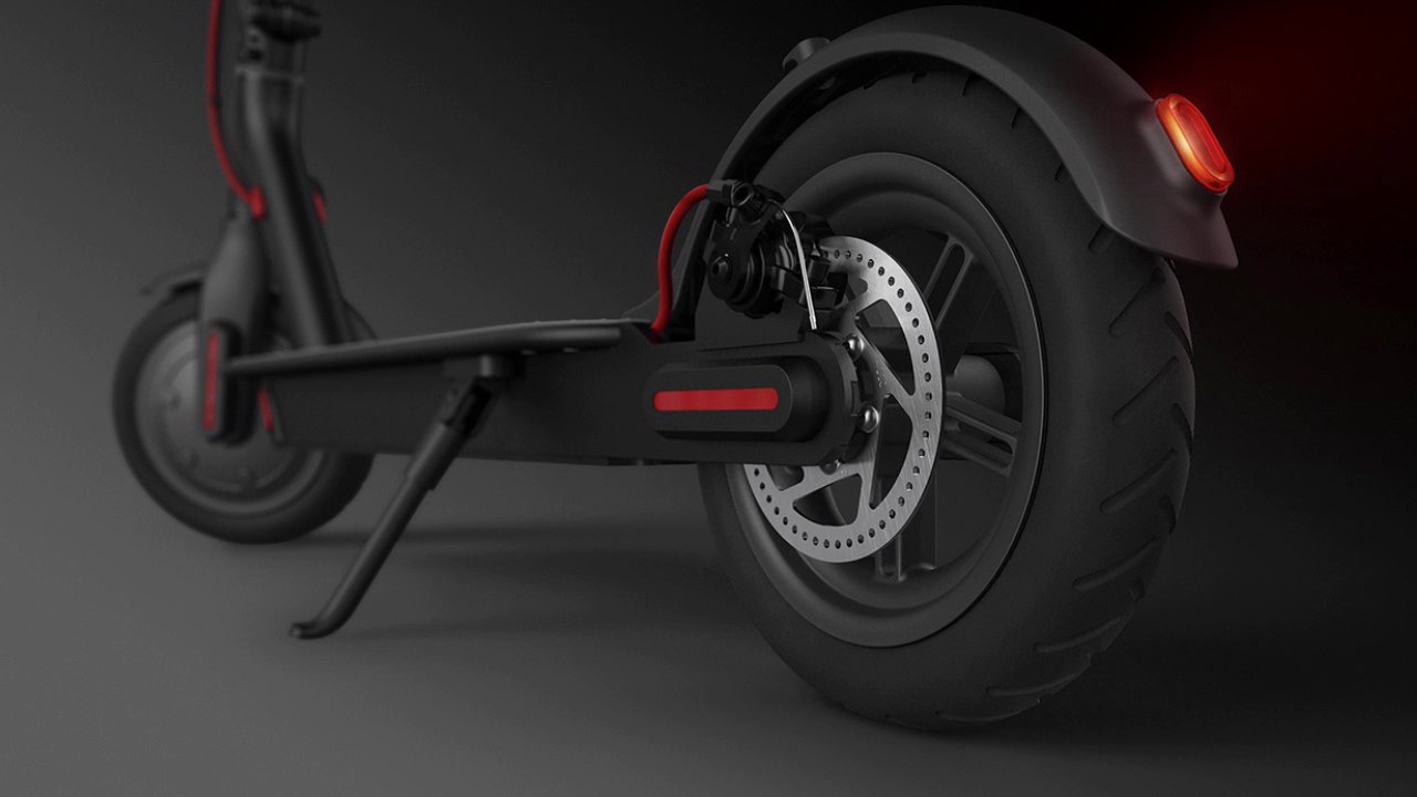 Présentation de la trottinette électrique Xiaomi M365 Mijia