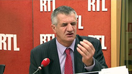 Jean Lassalle : "Il faut savoir faire la différence entre drague saine et lourdingue"