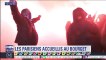 3h du matin, les joueurs du PSG accueillis par les fumigènes des supporters après le clasico à Marseille