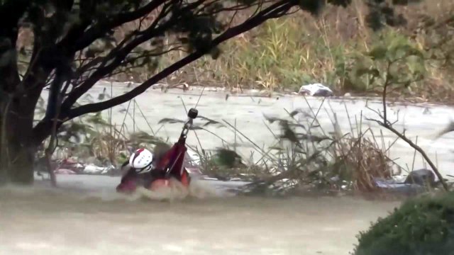 태풍 '란', 日 열도 강타...최소 5명 사망 / YTN