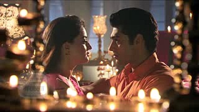 Nandini Krish HOT BED SCENE after MARRIAGE Balika Vadhu