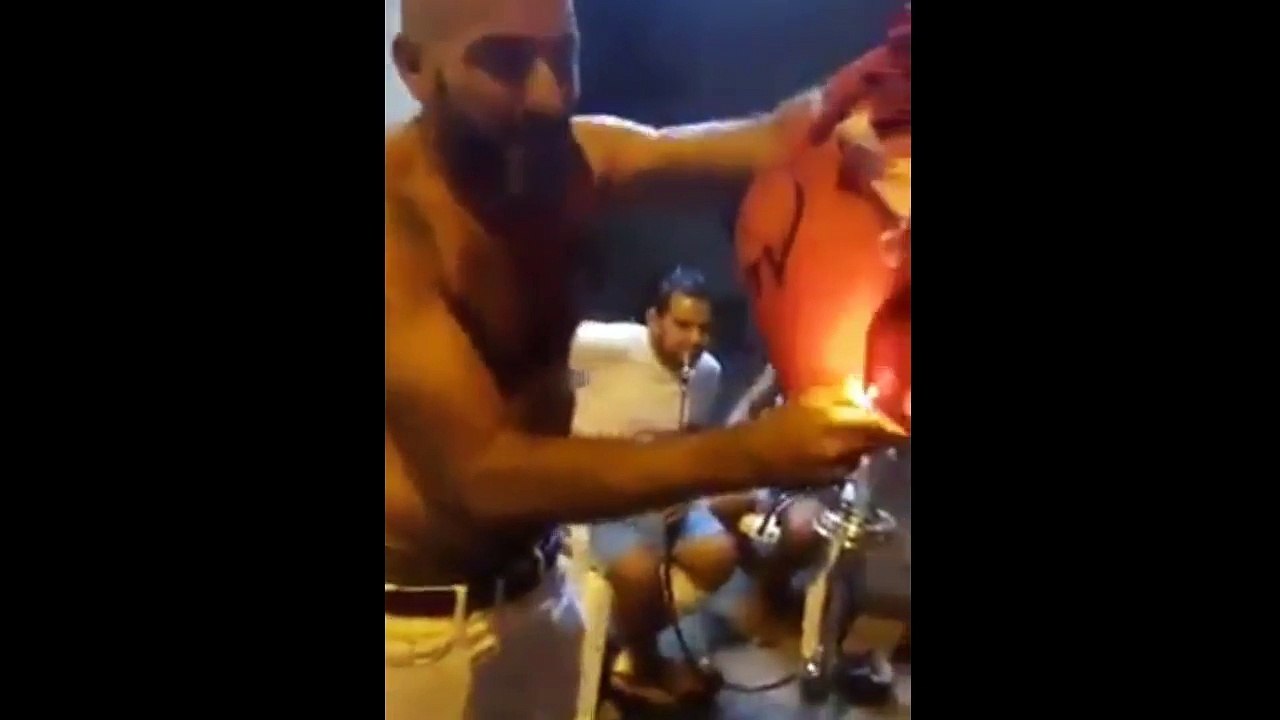 شاهد ماذا فعل محب النجم الساحلي بعد هزيمة فريقه ضد الأهلي المصري - YouTube