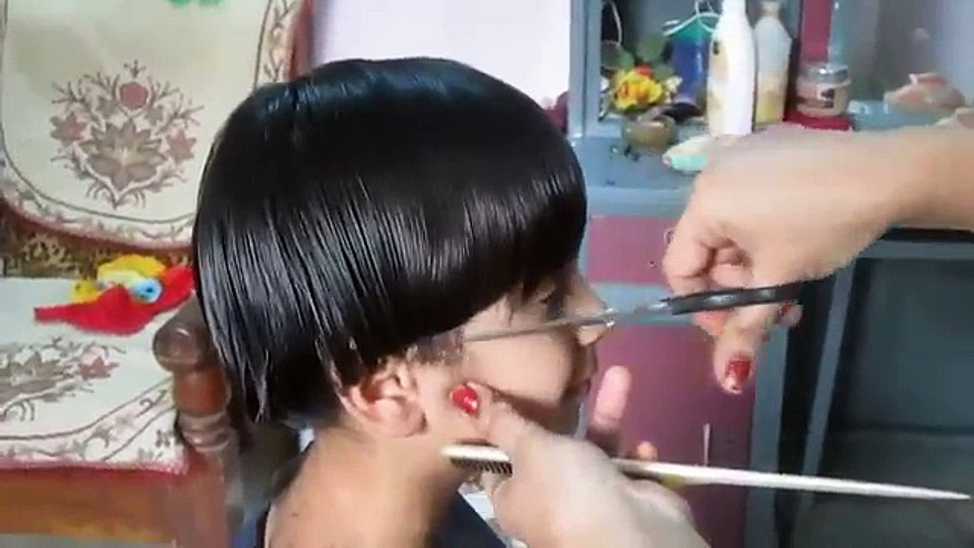 Boy cut haircut or Diana cut haircut for girls full video - Vidéo  Dailymotion