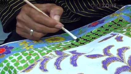 Yuk Selfie dan Belajar Mencanting di Kampung Batik