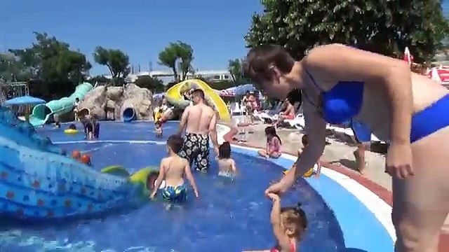 #7 Стамбул едем в Аквапарк идем на пляж на Мраморное море Istanbul Aqua park Marmara Sea