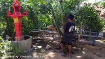 Wow! Amazing Smart Boy Catch Big Snakes Using Bamboo Pipe Trap (Part 2)