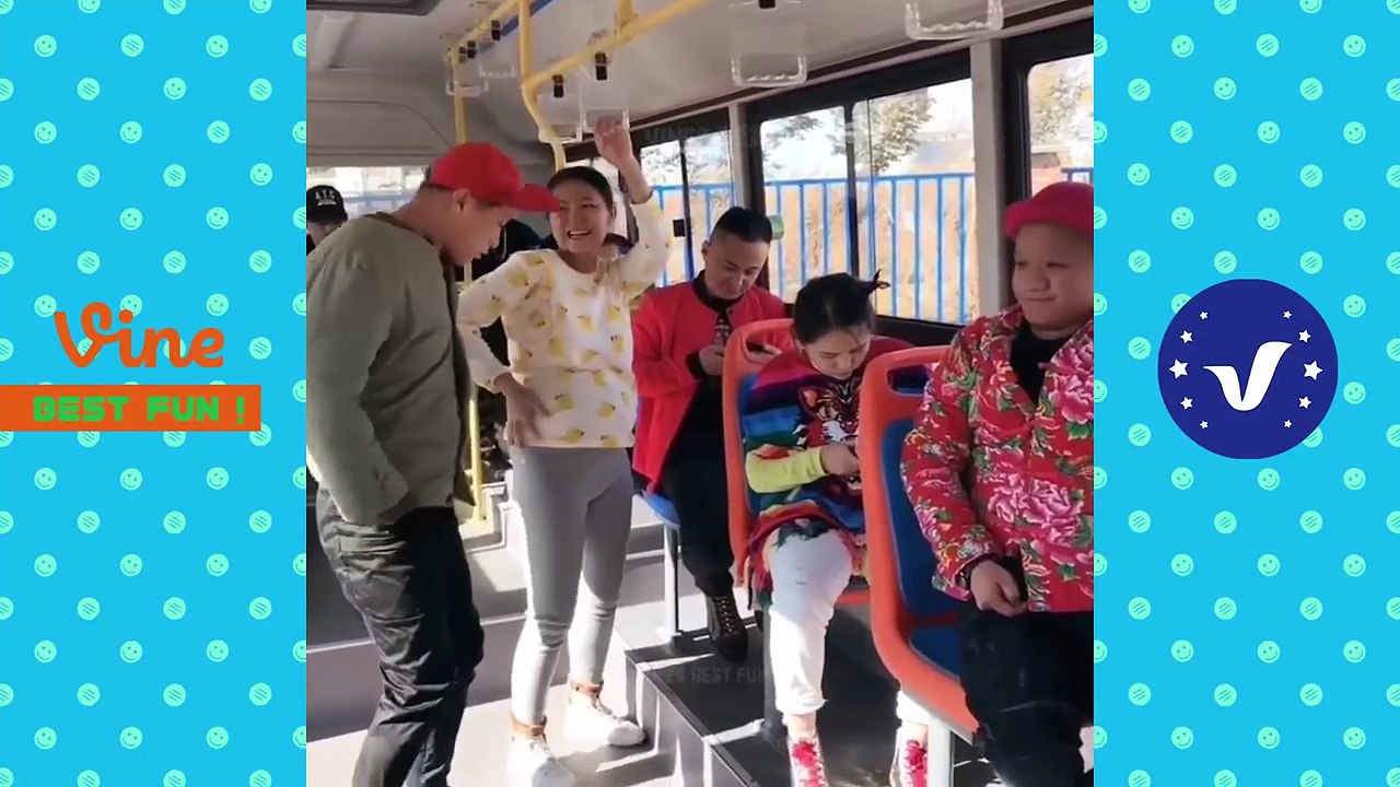 Funny Videos 2018 People doing stupid things P18