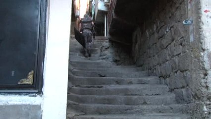 Diyarbakır'da Çok Sayıda Adrese Operasyon