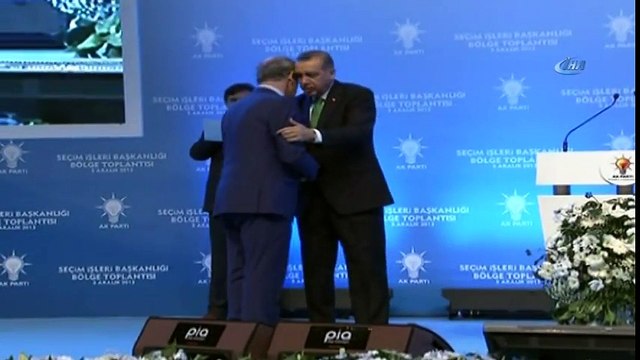 Bursa Büyükşehir Belediye Başkanı Recep Altepe İstifa Etti