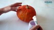 DIY Halloween : customiser une citrouille avec des lettres adhésives