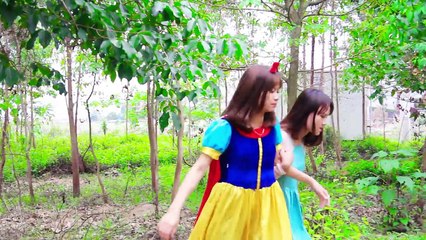 Superman LOVE pretty Girl Pregnant Elsa kidnap Doctor Spiderman Injection pregnancy Superhero funny