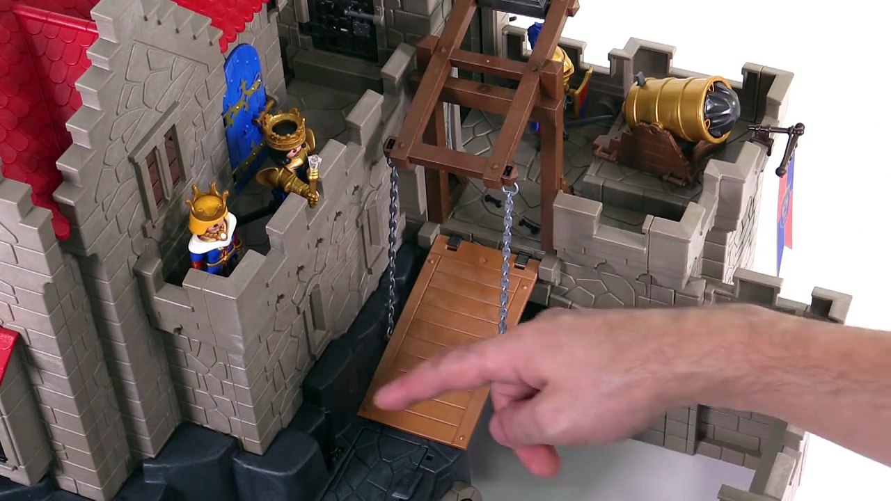 Playmobil Royal Lion Knights Castle review! new set #6000