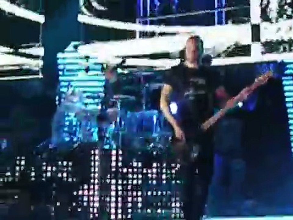Muse - New Born, DS Luzhniki, Moscow, Russia  10/15/2007